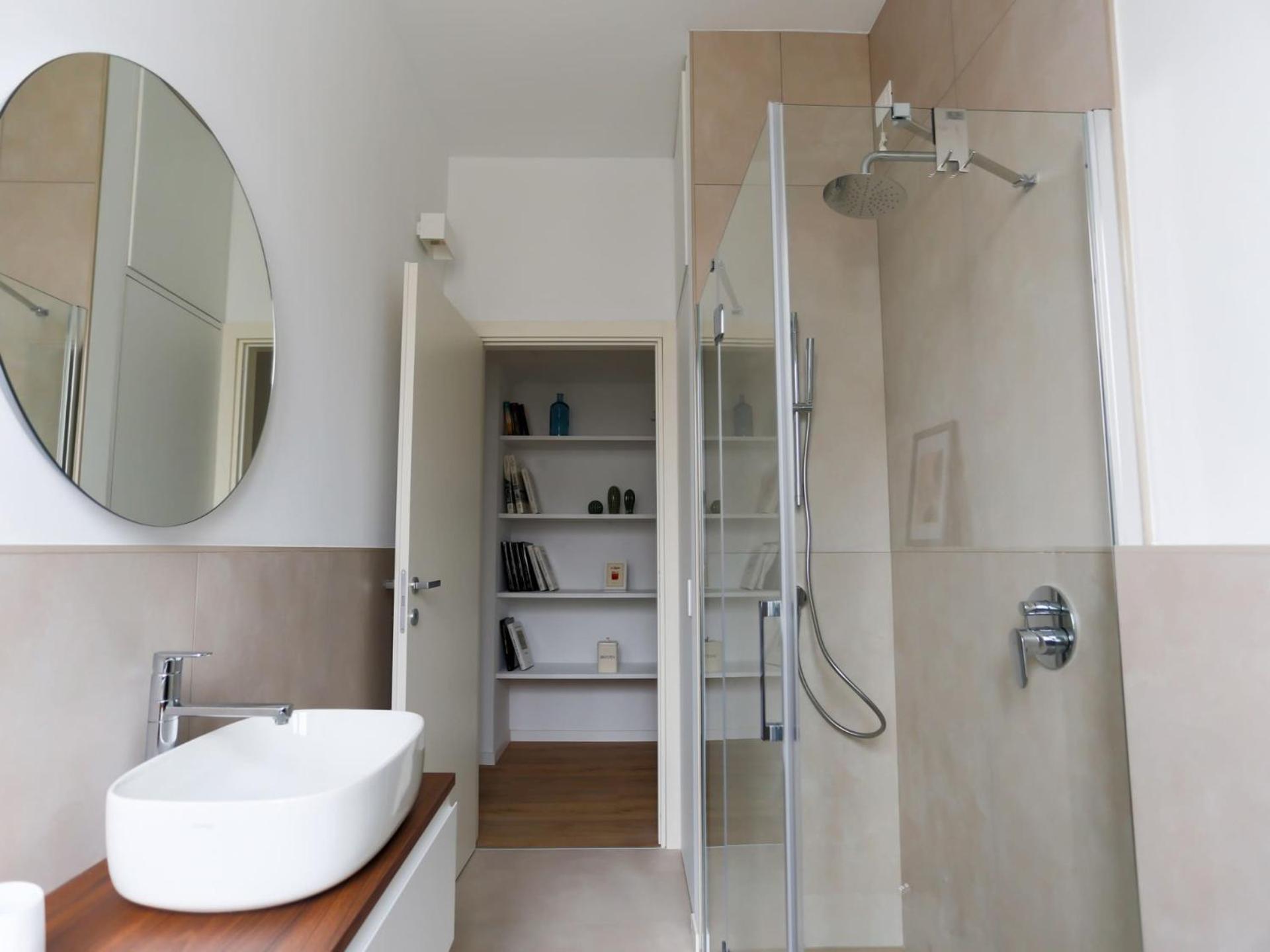 The Best Rent - Spacious And Renovated Two-Bedroom Apartment Downtown Milánó Kültér fotó